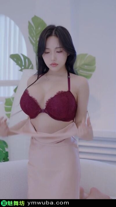 12162908547-400x712 看一眼就忘不了的美女S房系列 